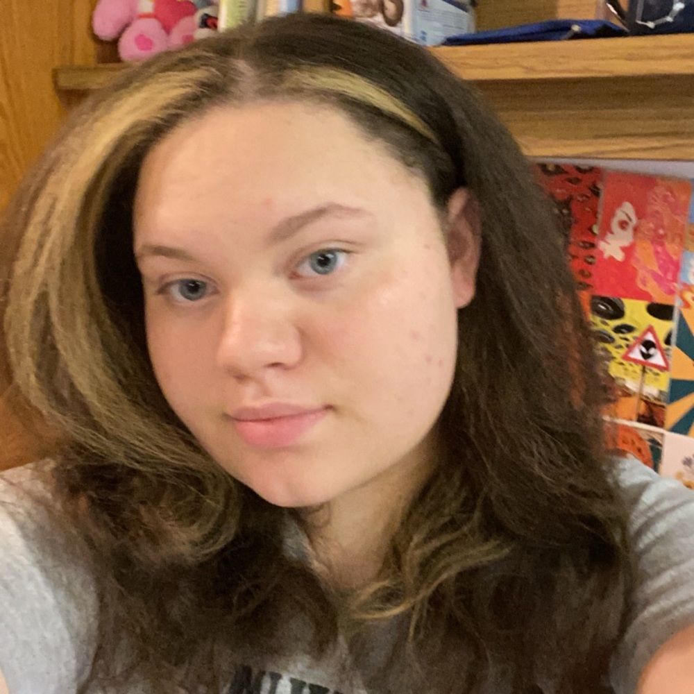 Meet your Posher, Ahmya